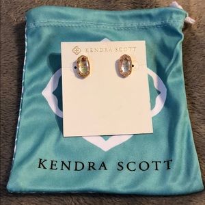 Color Bar Ellie stud earrings